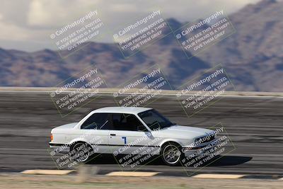 media/Jan-04-2026-SCCA SD (Sun) [[defc442887]]/2-Intermediate 1 Group/Session 2 Bowl Speed Pans/